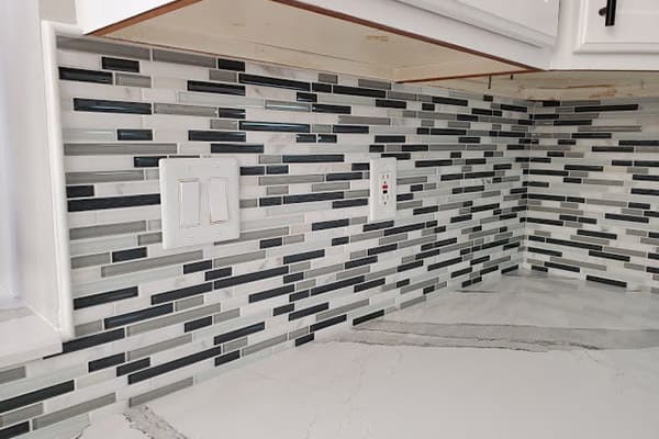 St. Louis Wall Tile and Kitchen Backsplash Installation Company